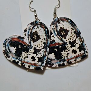 Heart-Shaped Patterned Earrings